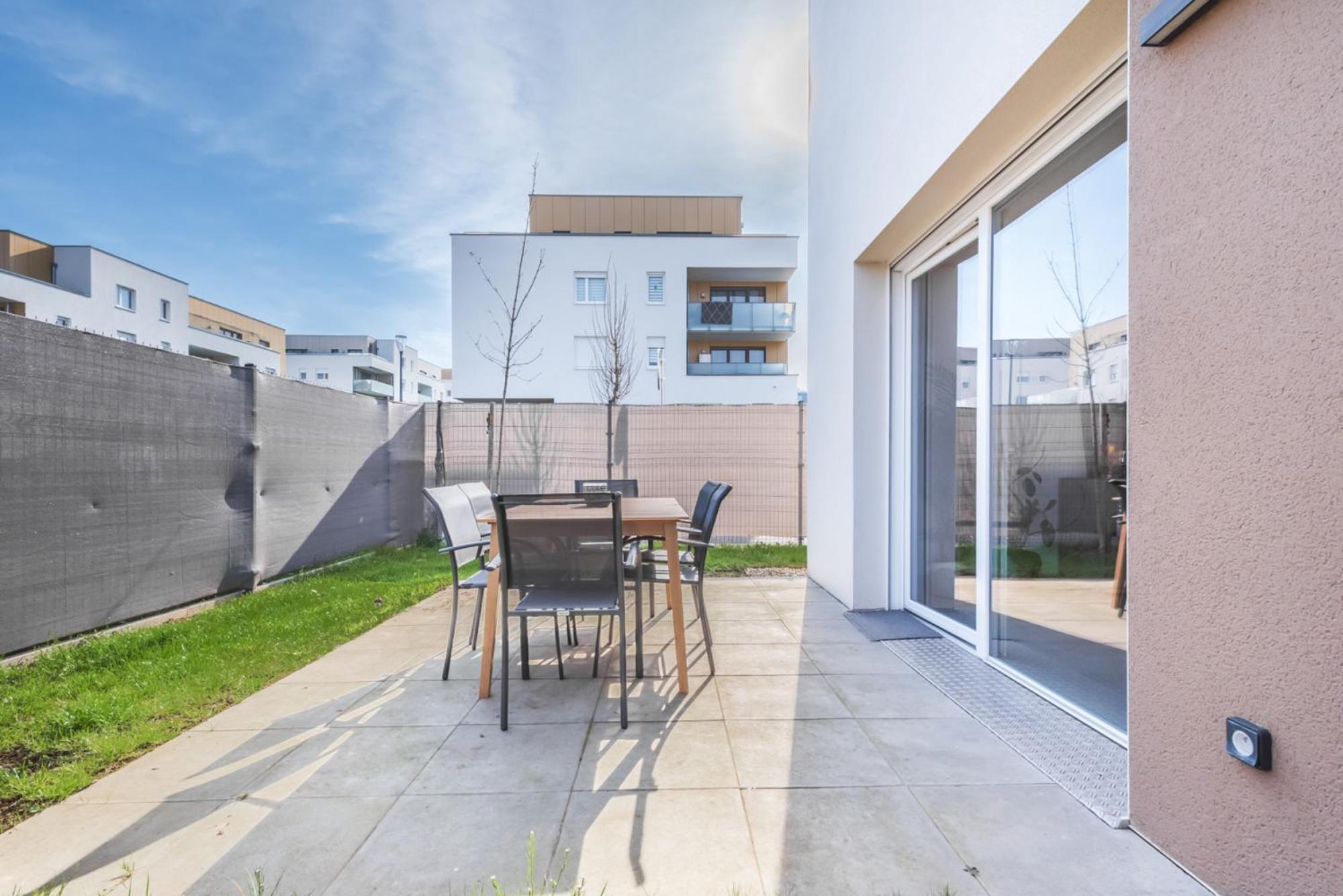 Nouveau - Sweet Garden - Maison Avec Jardin ลิงโกไซม์ ภายนอก รูปภาพ